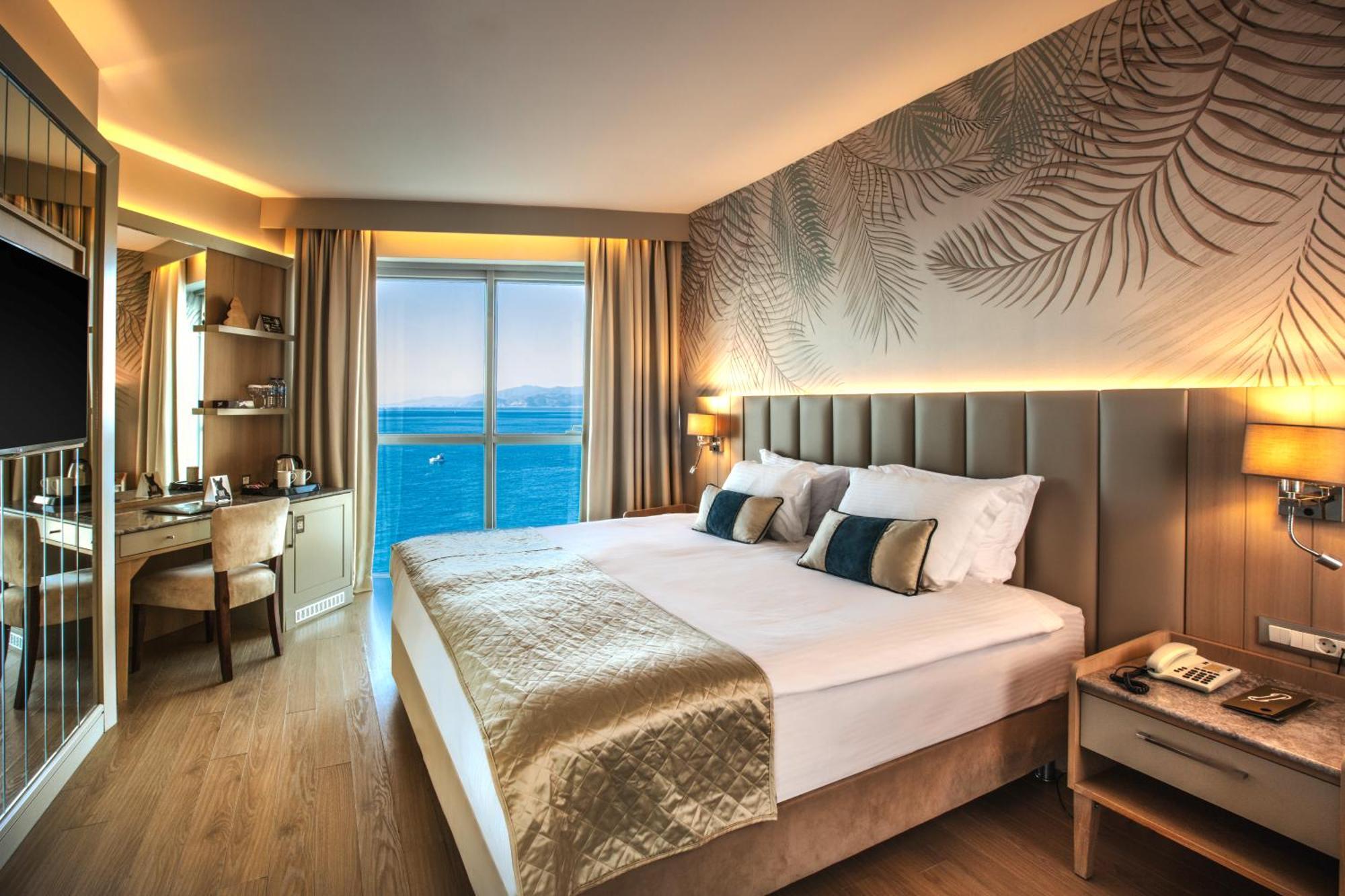 Charisma De Luxe Hotel Kusadasi Luaran gambar