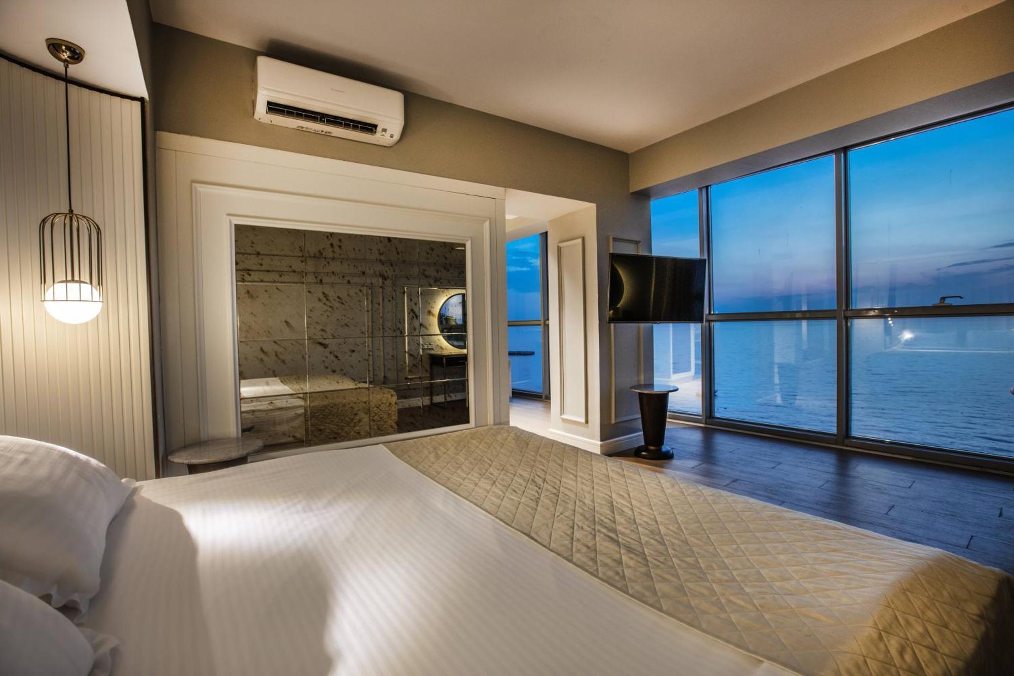 Charisma De Luxe Hotel Kusadasi Luaran gambar